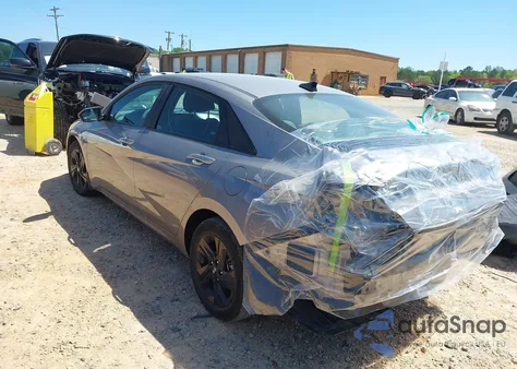 2023 Hyundai Elantra Sel from USA, damaged, VIN KMHLM4AG3PU553437